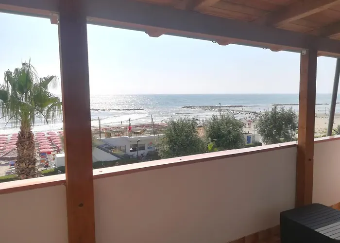 Lägenhet Beach Home *