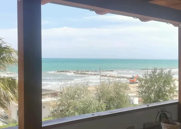 Beach Home Апартаменты *